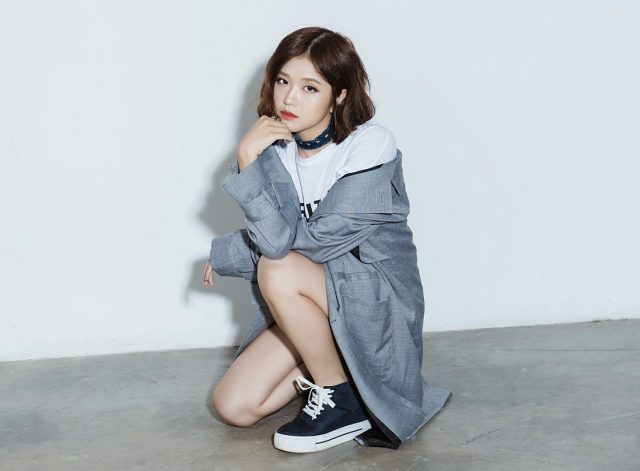 suni ha linh vpop singer facebook
