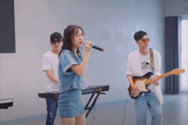 han sara yeu den dau hay den do vpop mv