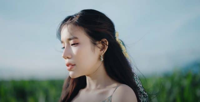 lyly nguoi ta dau thuong em music video