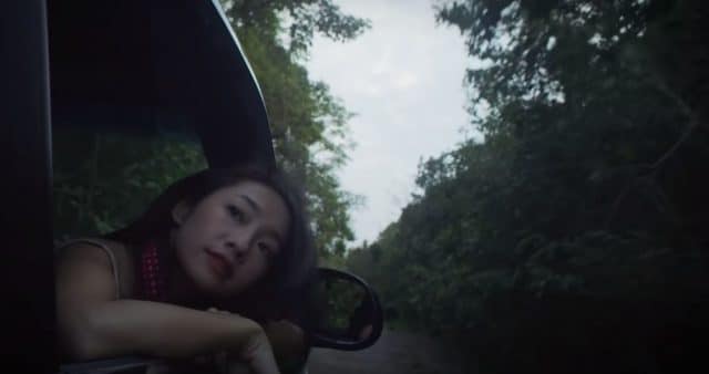 giua dai lo dong tay uyen linh mv