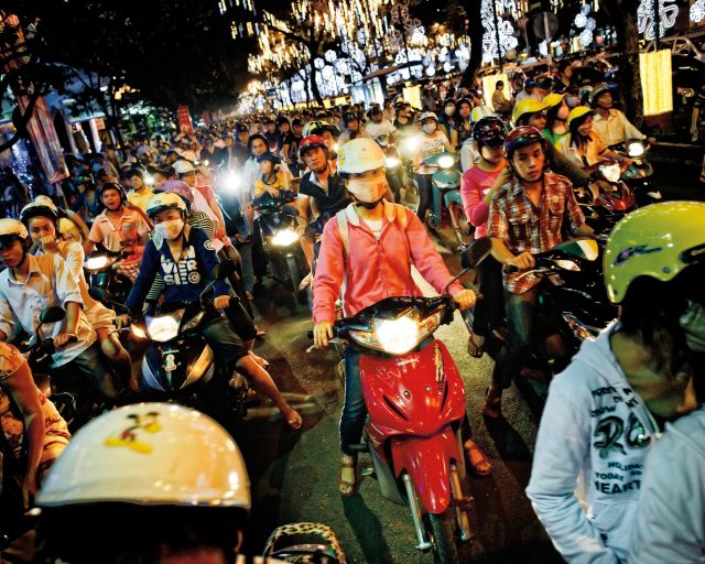 saigon traffic vietnam motorbike