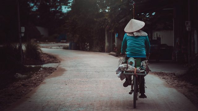 riding bicycle vietnam