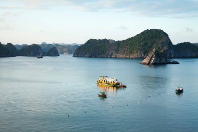 monkey island cat ba vietnam