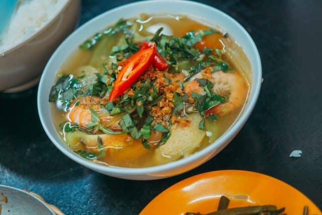 vietnamese canh chua soup