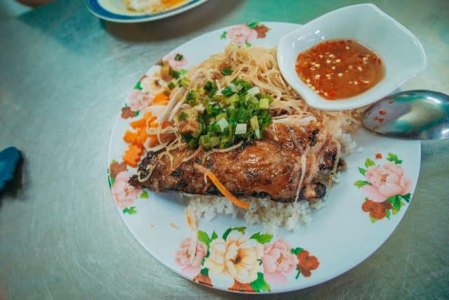 vietnamese food com tam